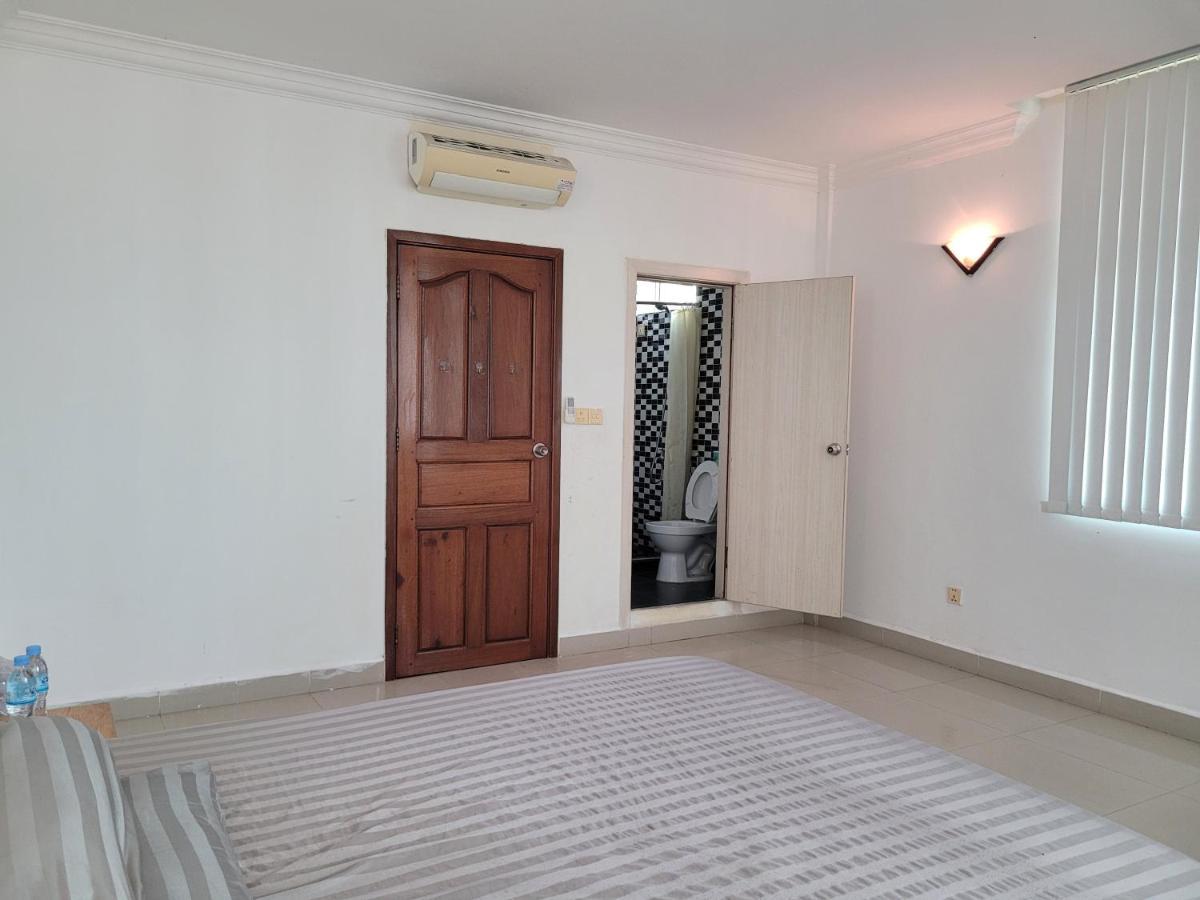 Yana House Phnom Penh Hotel Ngoại thất bức ảnh