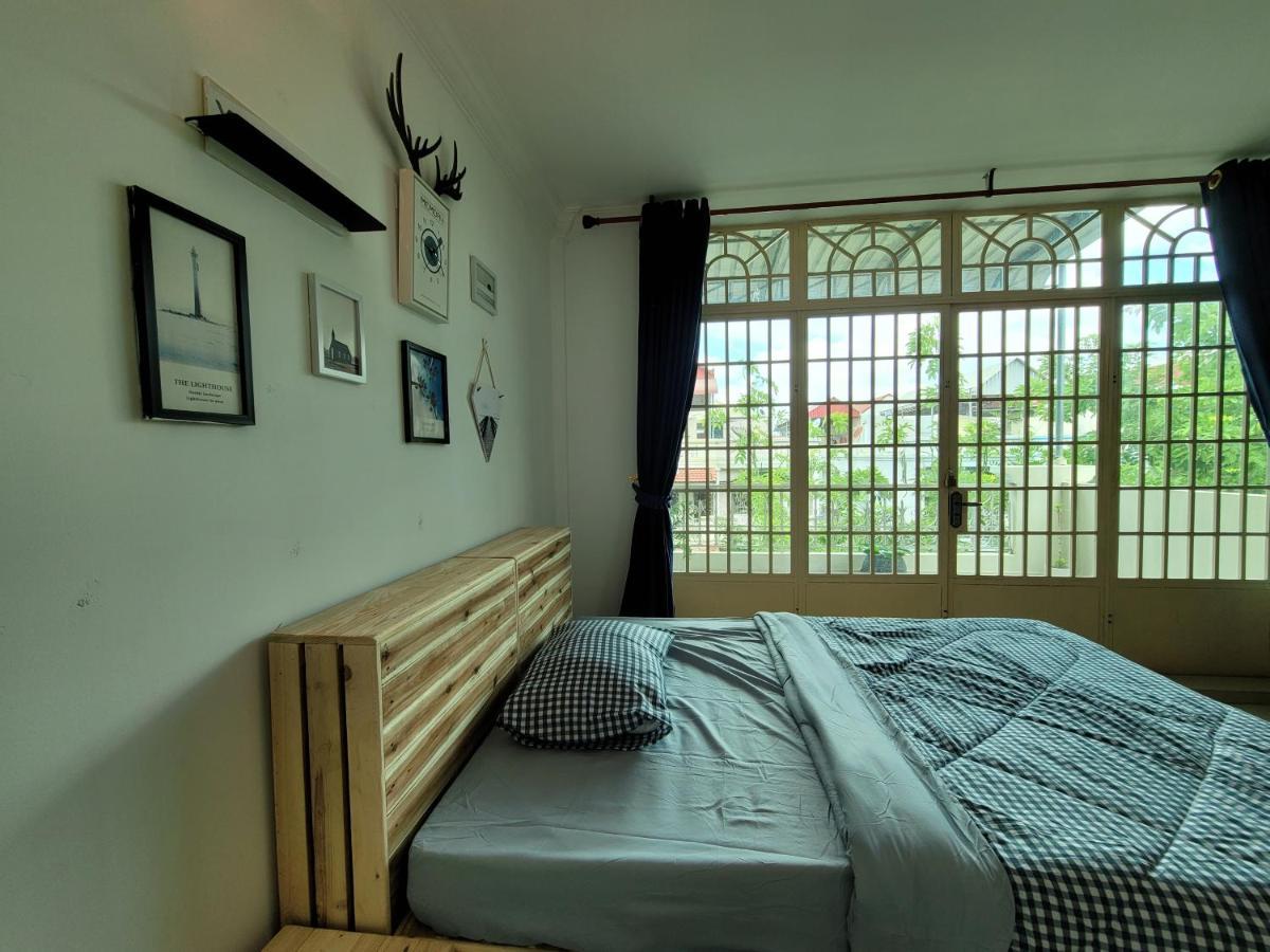 Yana House Phnom Penh Hotel Ngoại thất bức ảnh